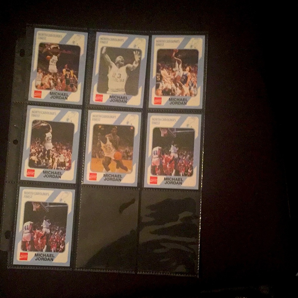 89 UNC Michael Jordan cards